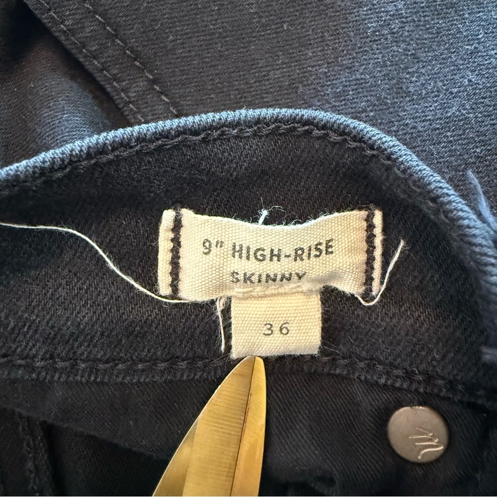 Madewell Women's Black 9” High Rise Skinny Jeans - Picture 3 of 4